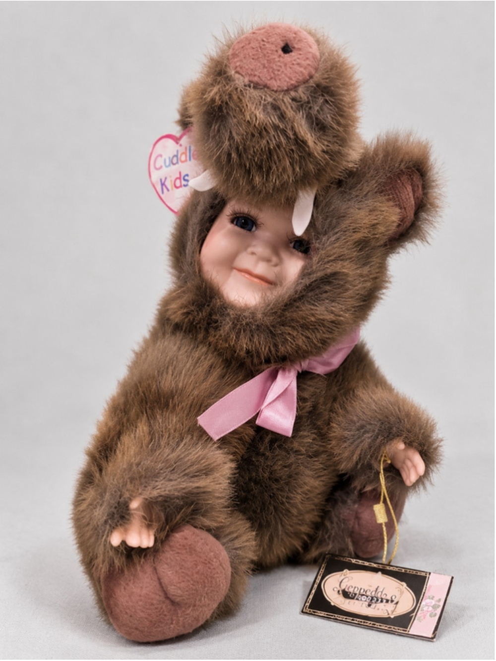 Geppeddo Cuddle Kids BILLY BOAR Porcelain Face Plush Animal Doll Tag Attached